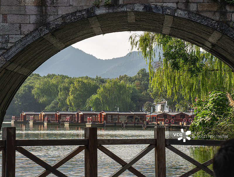 在西湖茅家埠看到的宁静图片素材