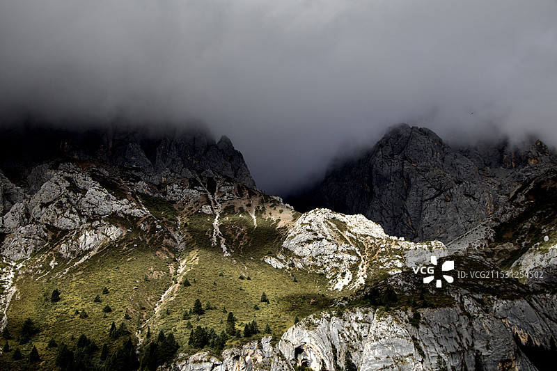 甘孜道孚县亚拉雪山景区图片素材