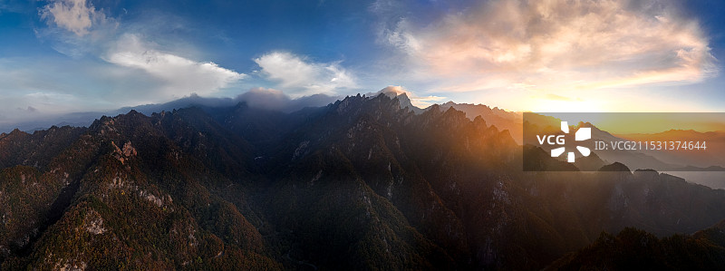 南阳老界岭秋景风光图片素材