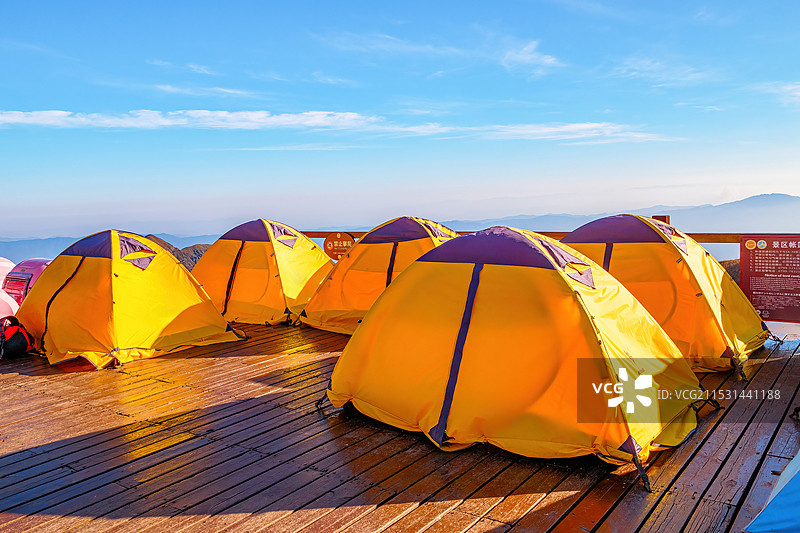 江西萍乡武功山户外徒步帐篷野营露营图片素材