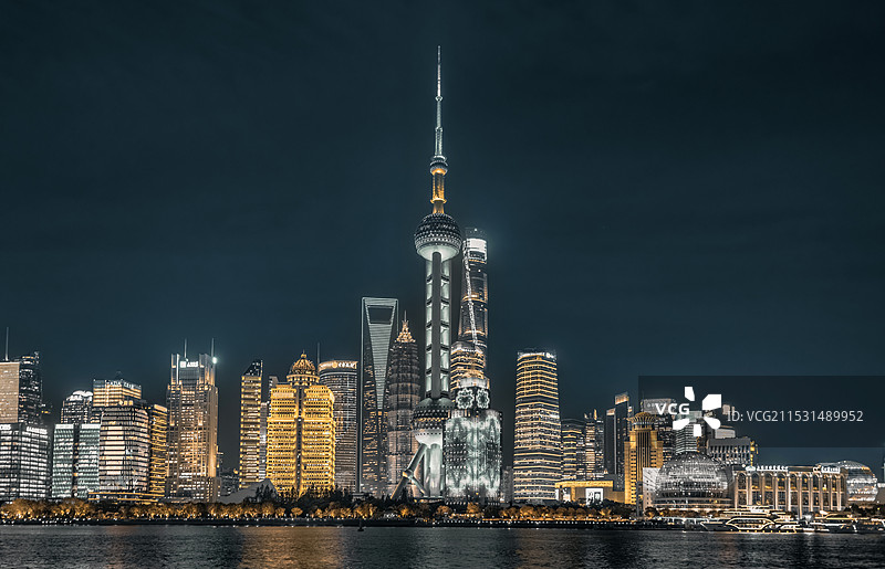 上海陆家嘴的夜晚图片素材