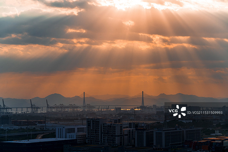 遇见丁达尔图片素材