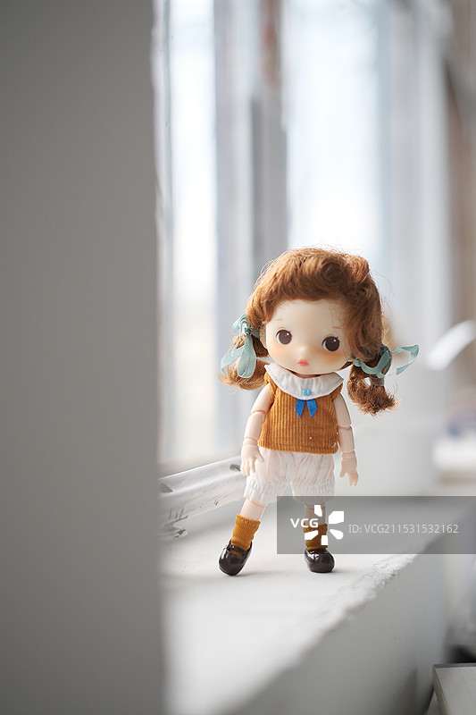 大人也要玩玩具图片素材