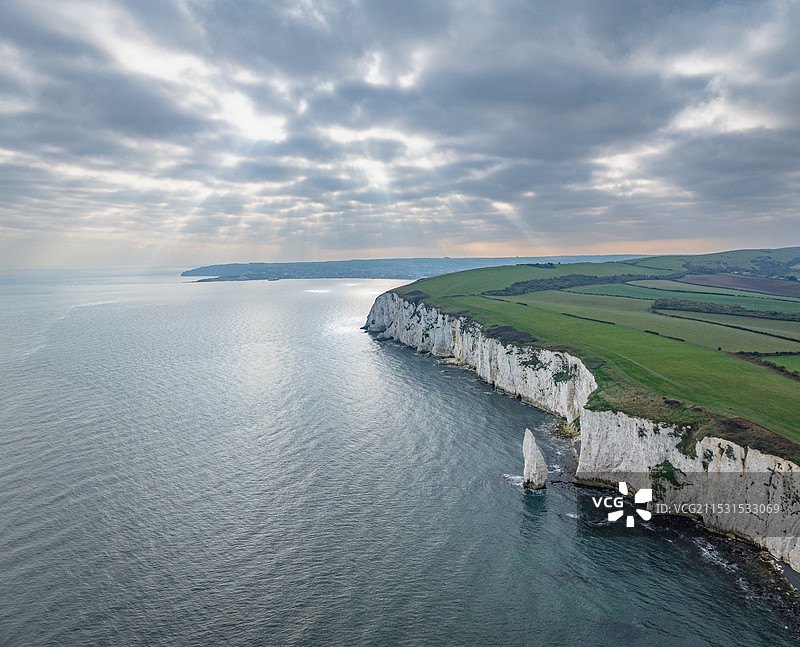 英格兰南部侏罗纪海岸老哈利岩航拍图片素材
