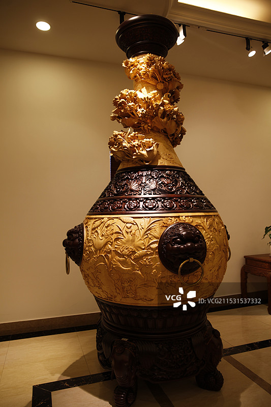 福建省莆田市仙游县中国古典工艺博览城红木家具图片素材