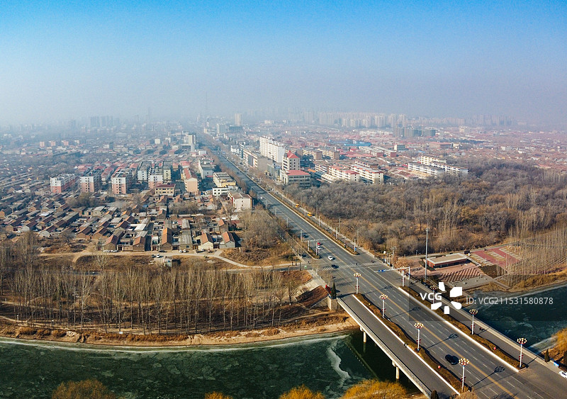 泊头市 三井广场 地标 航拍 森泰大厦图片素材
