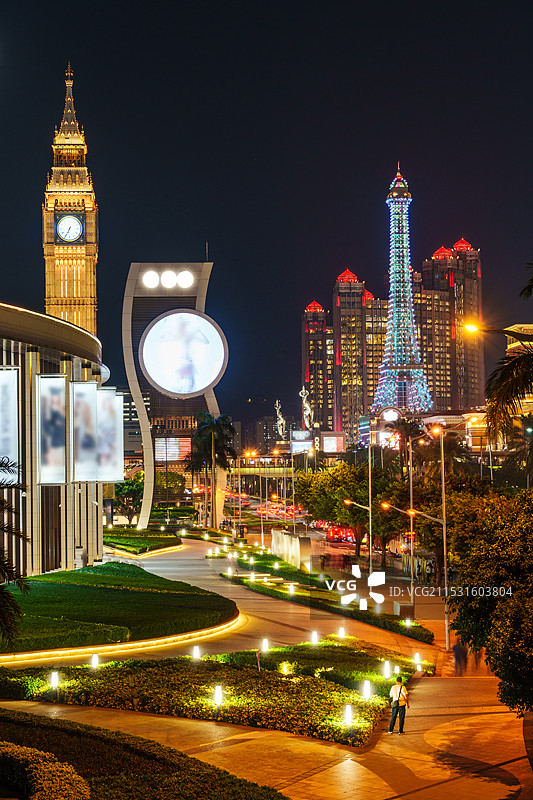 澳门巴黎铁塔夜景图片素材