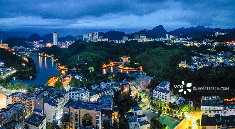 晴隆县 莲湖酒店 晴隆山 航拍  地标 二十四道拐图片素材