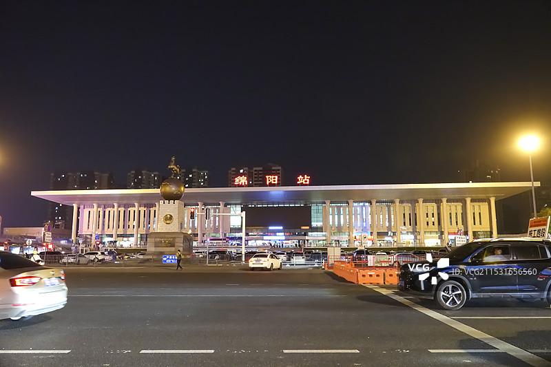 绵阳市高铁站广场图片素材