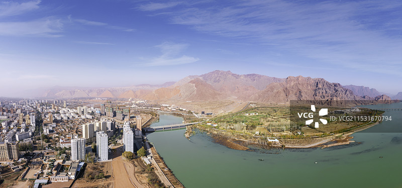 海东循化撒拉族绿色家园图片素材