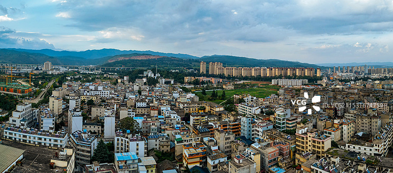 嵩明县 银杏广场 黄龙山 兰茂广场 滨河公园 航拍图片素材