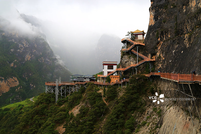 迪庆香格里拉大峡谷·巴拉格宗景区图片素材