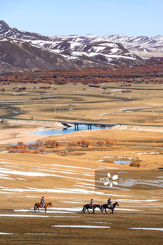 秋季呼伦贝尔“亚洲第一大湿地”额尔古纳湿地公园秋景与雪景图片素材