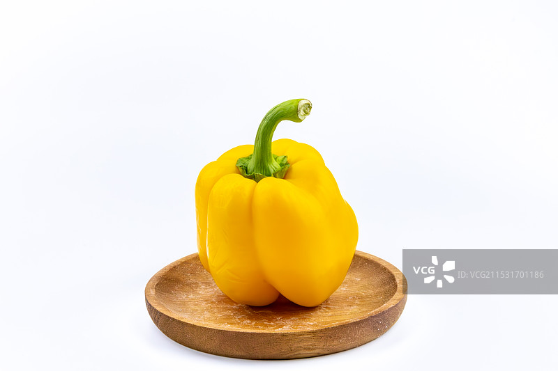 黄色的灯笼椒图片素材