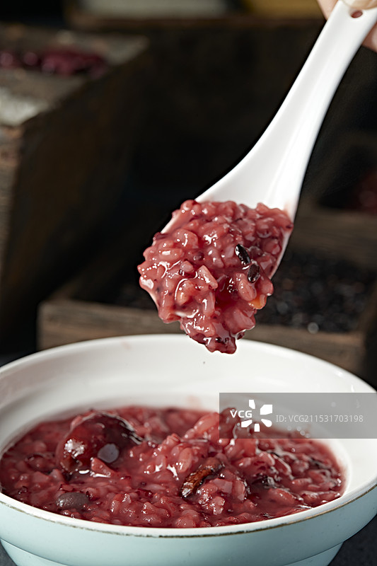 美味营养红豆薏米红枣杂粮粥图片素材