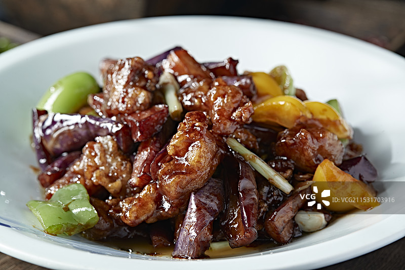 彩椒焦熘肉段烧茄条图片素材