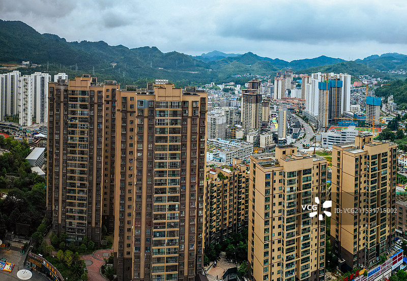 普安县 东风水库 盘水街 现代医院 航拍 人民医院图片素材