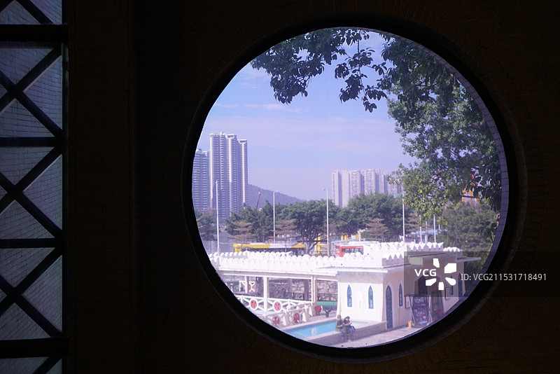 澳门海事博物馆圆窗外建筑图片素材
