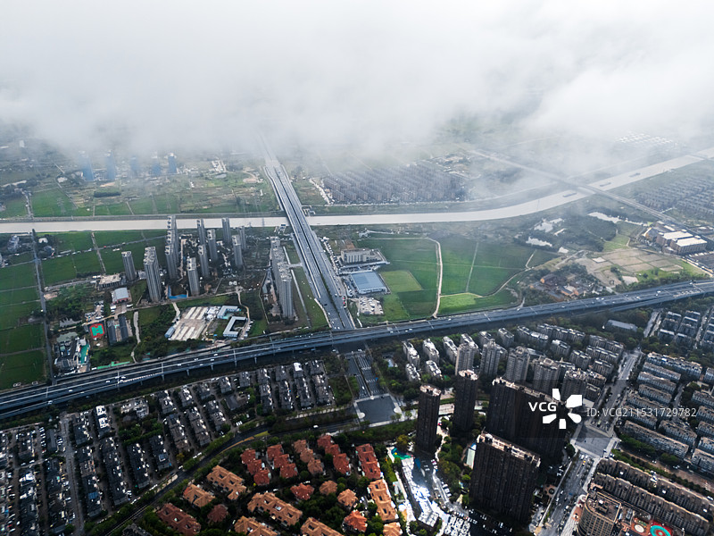 临平东湖高架远景鸟瞰云海航拍图片素材