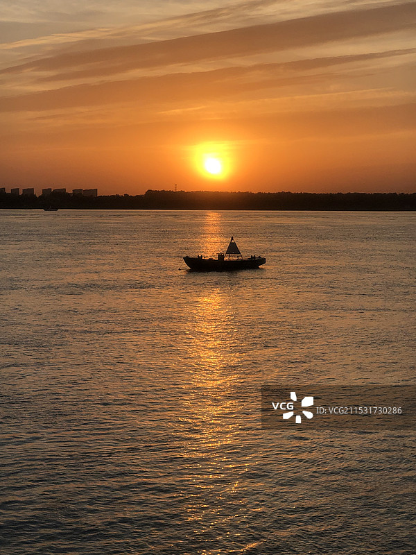 长江日落图片素材
