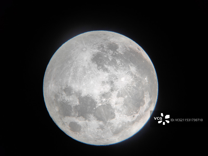 满月时刻图片素材