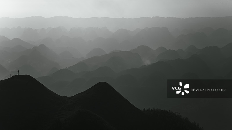 黑白下的光影图片素材