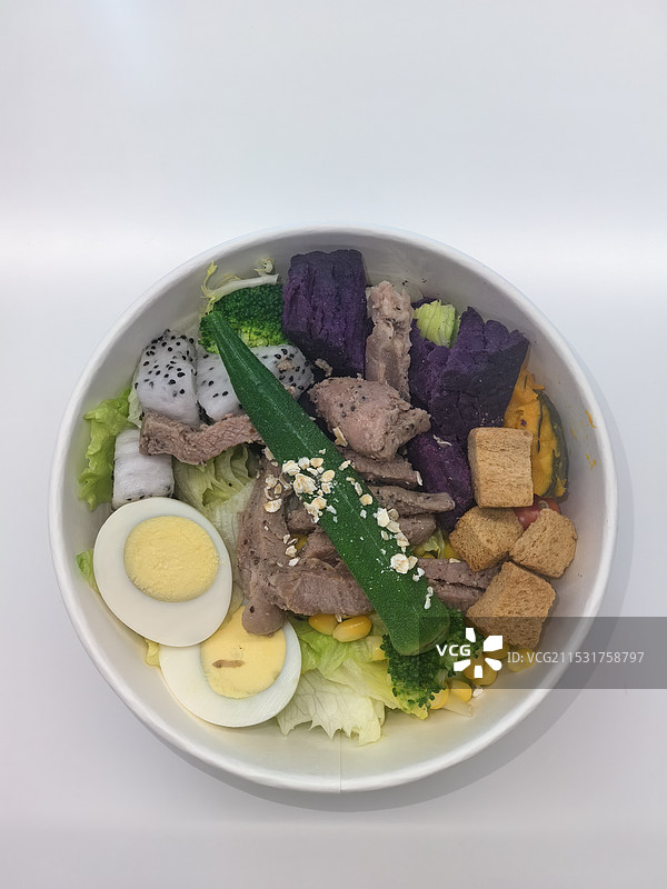 低热量牛扒轻食餐沙拉图片素材