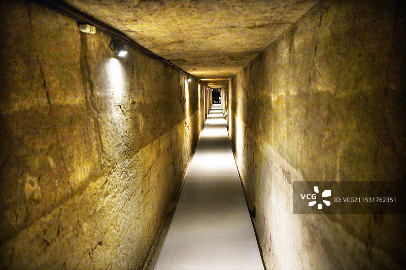 江苏徐州龟山汉墓北甬道图片素材