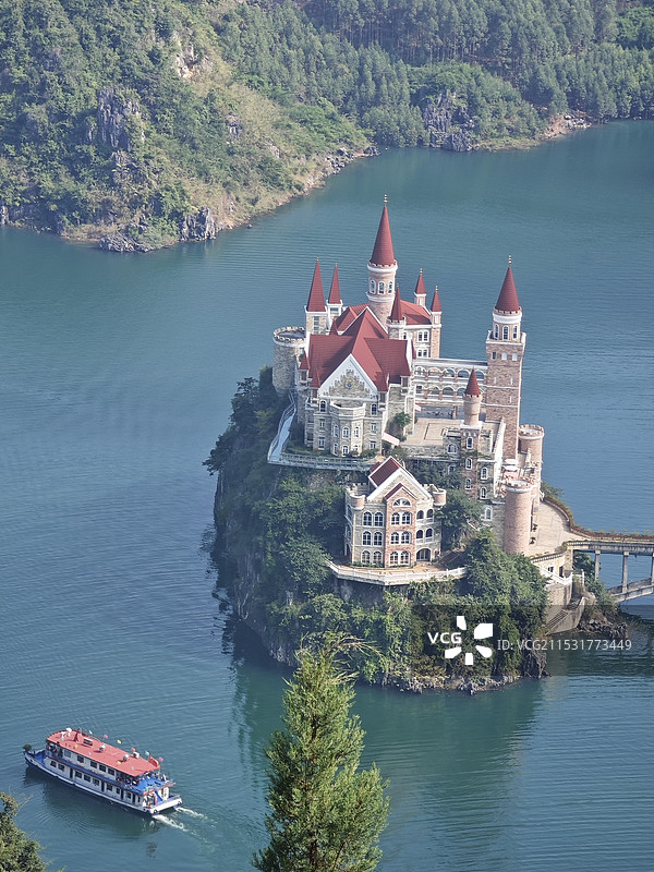 贵州兴义万峰湖吉隆堡图片素材