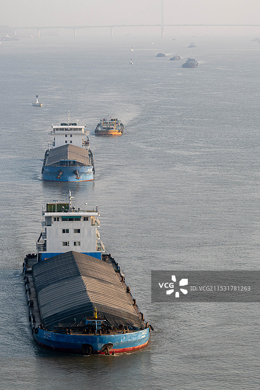 海上船只的高角度视图图片素材