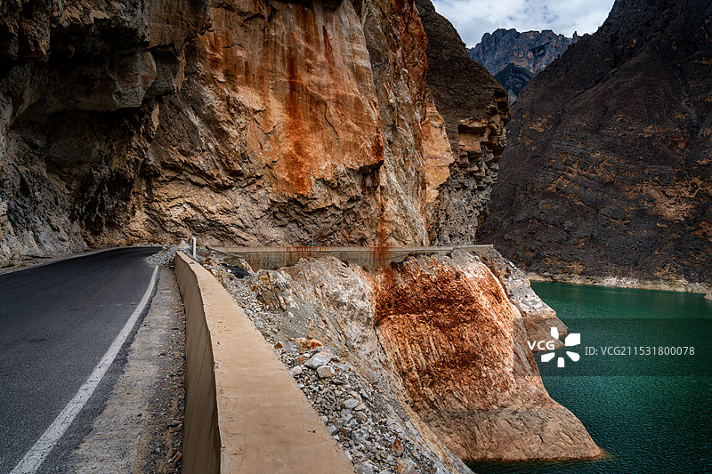 西藏公路图片素材