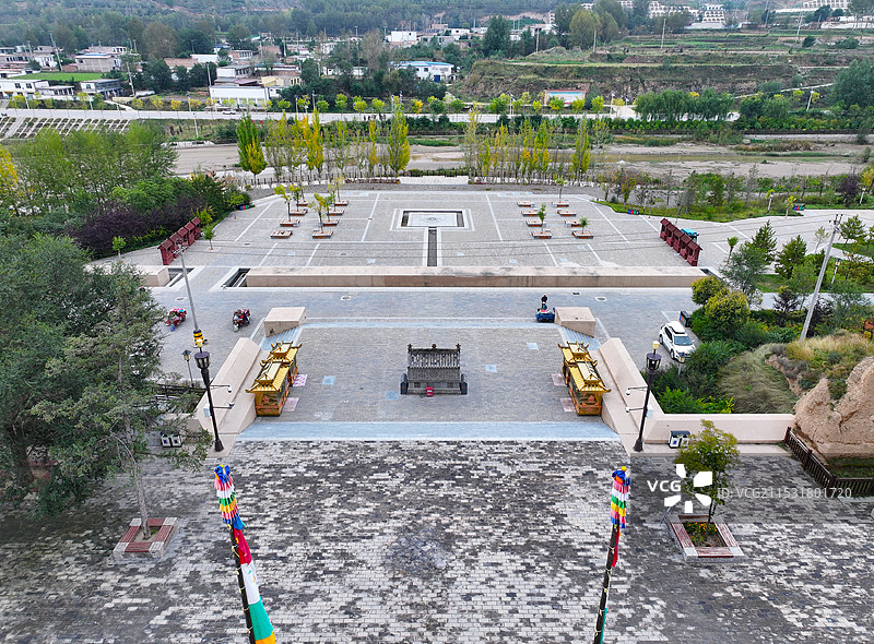 青海省海东市乐都区瞿昙寺航拍图片素材