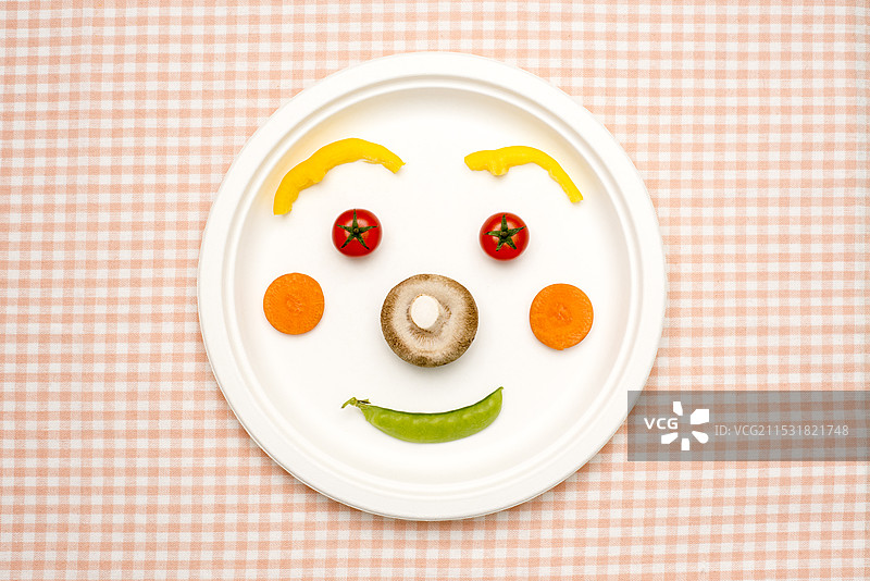 用蔬菜制作的面孔图片素材