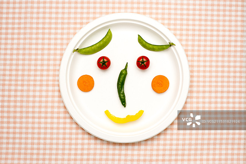 用蔬菜制作的面孔图片素材