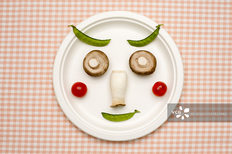 用蔬菜制作的面孔图片素材