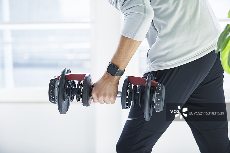 男人训练图片素材