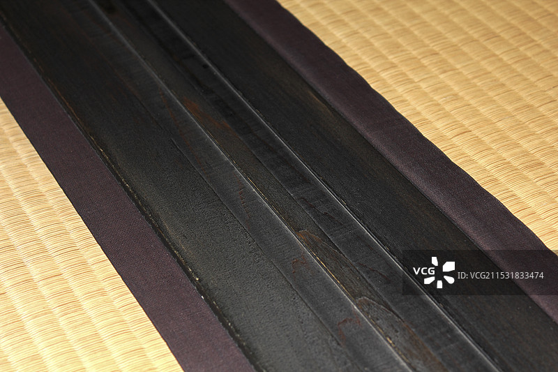 日本风格房间里的榻榻米和门槛图片素材