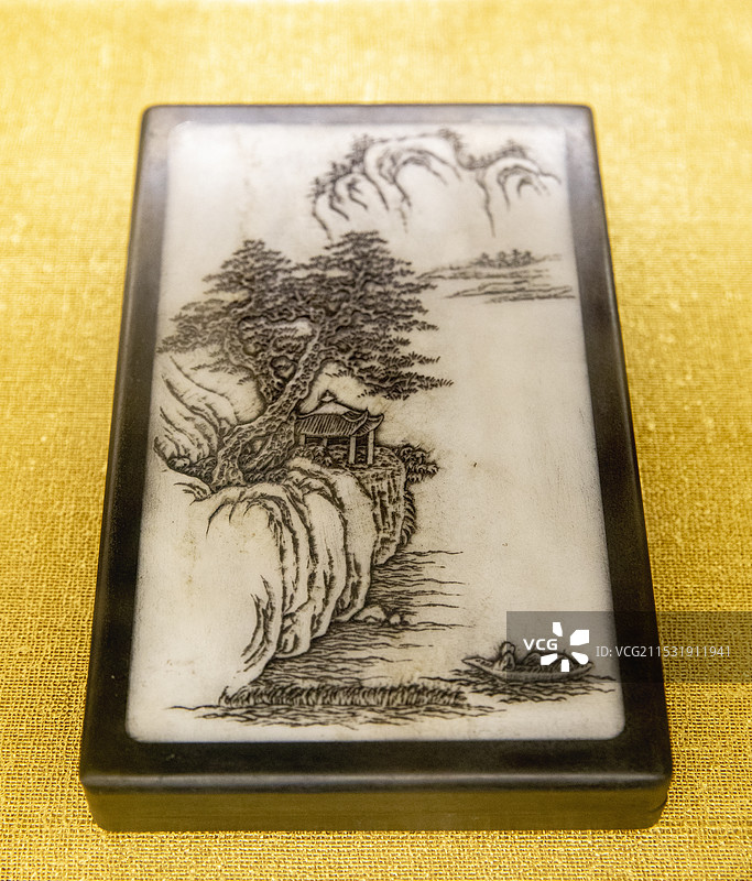 清代戴熙铭洮河砚图片素材