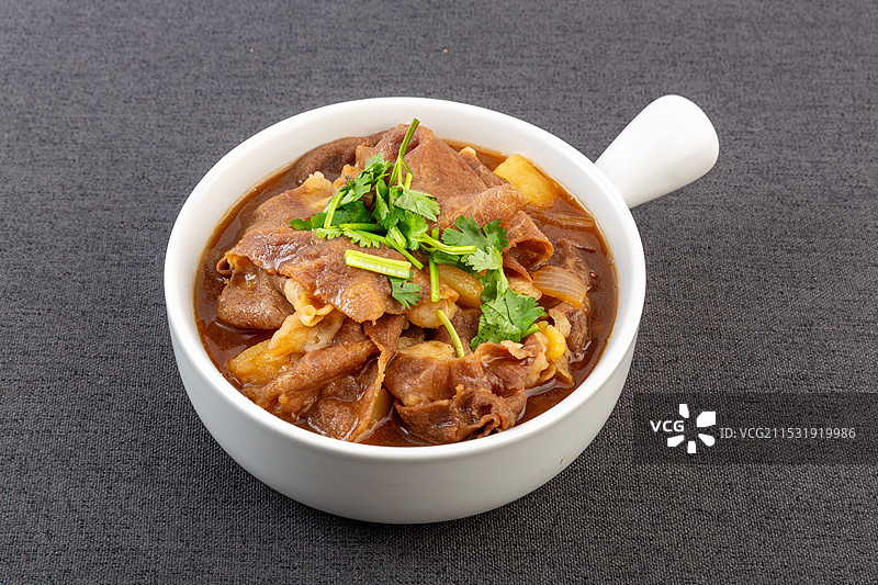 土豆炖肥牛图片素材