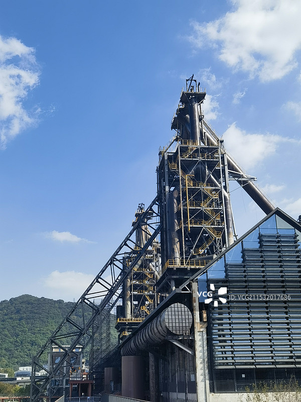 废弃钢铁厂炼铁高炉钢铁怪兽高大上的钢铁机图片素材