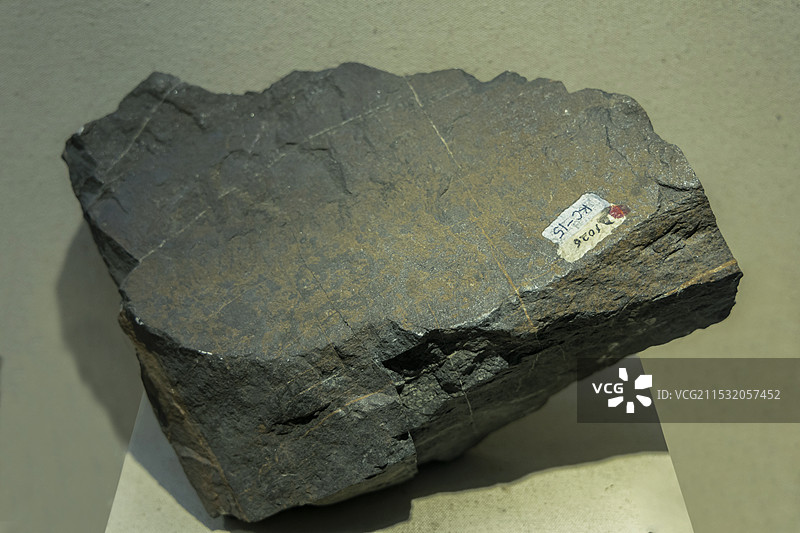 安徽省地质博物馆资源与环境厅：磁铁矿（怀宁县西马鞍山产）图片素材