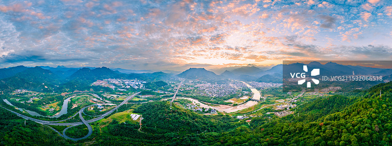 山村新景图片素材