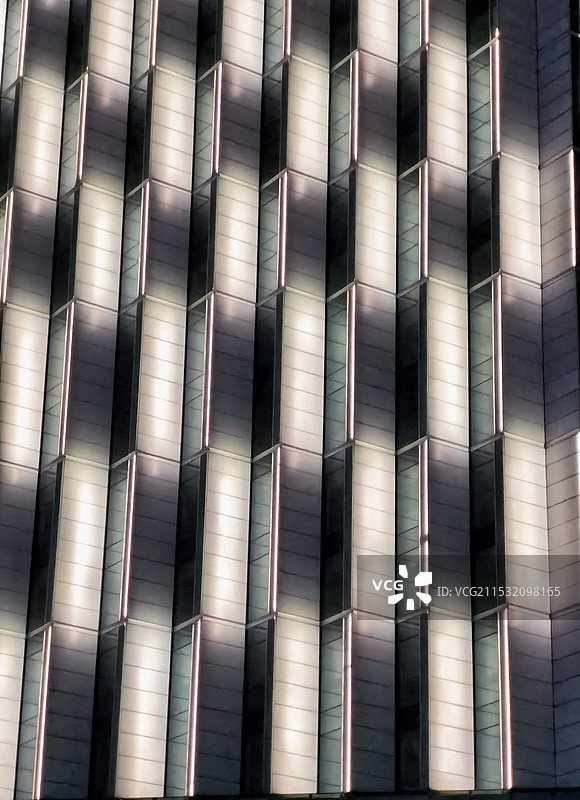 夜晚建筑外墙光影图片素材