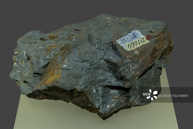 安徽省地质博物馆资源与环境厅：块状赤铁矿（当涂县姑山产）图片素材