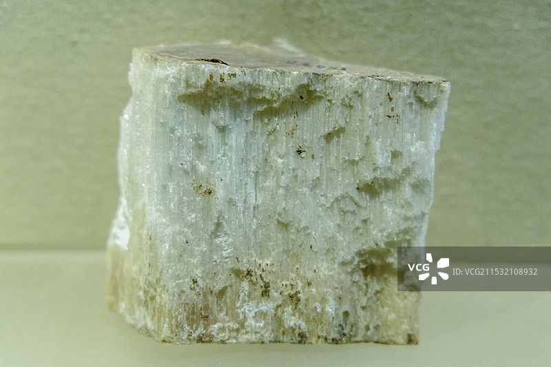 安徽省地质博物馆资源与环境厅：纤维石膏（定远县石膏矿产）图片素材