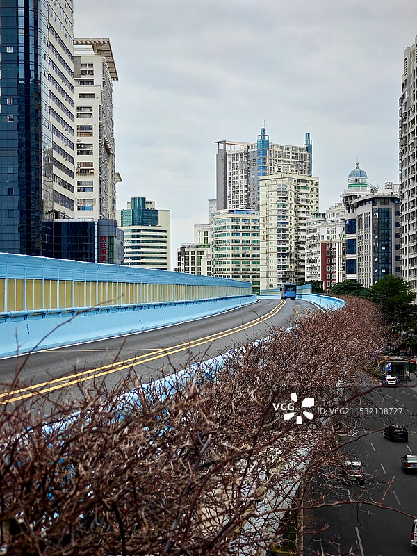 厦门扫街之秋日午后的BRT车道图片素材