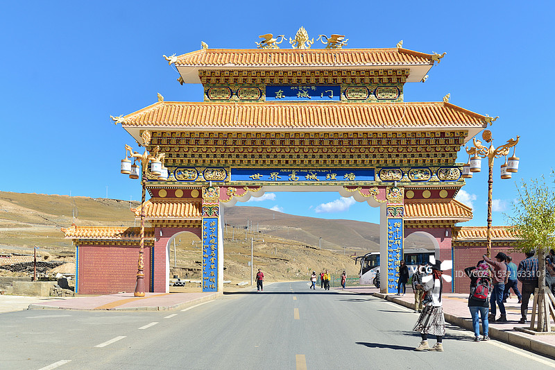 世界高城，川西理塘县，四川著名旅游目的地图片素材