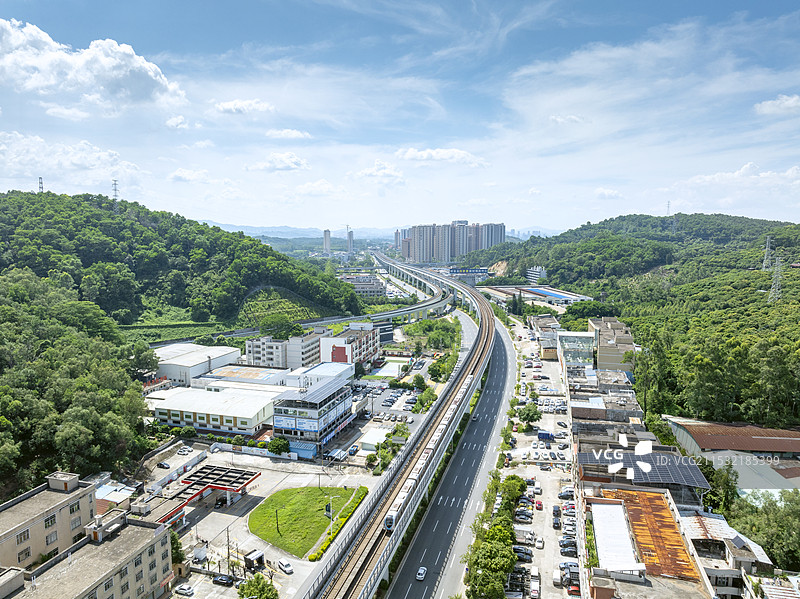 广州地铁21号线增城段风光图片素材