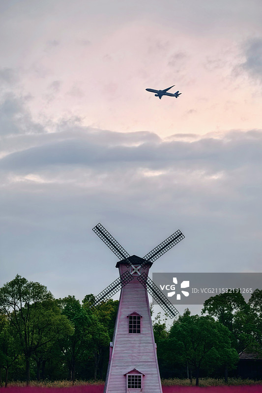 风车与天空图片素材