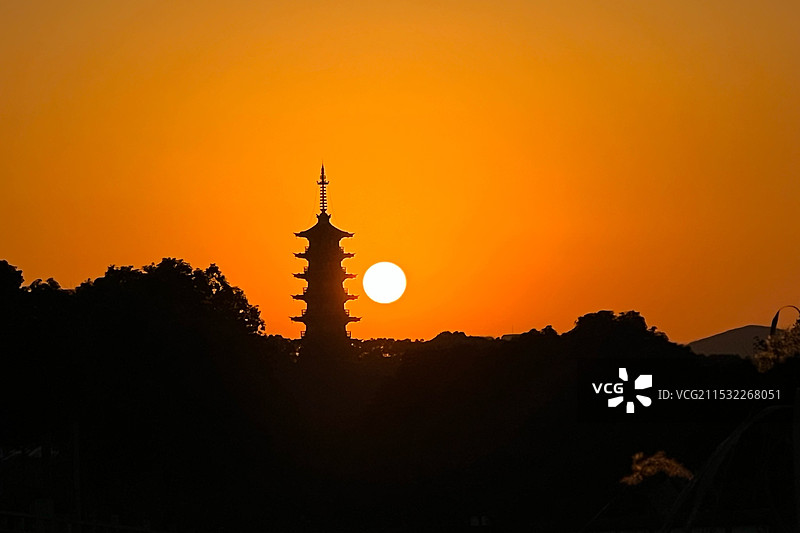 苏州光福塔日落图片素材